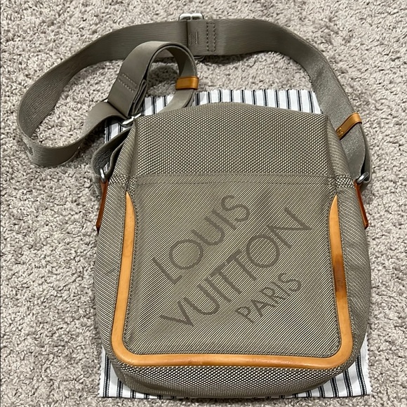 Louis Vuitton Gray and Tan Messenger Bag with Leather Accents - Picture 1 of 7